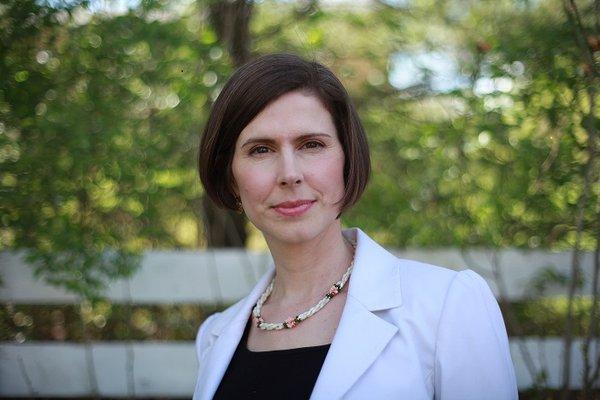 Elizabeth Knuppel President & CEO at Skystone Partners