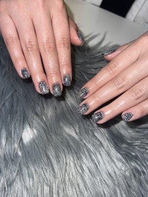 Luminary mani with reflective glitter