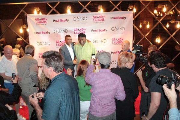 George Wallace on the Red Carpet at Grand Laughs Comedy Show Las Vegas!
 www.paulscally.com