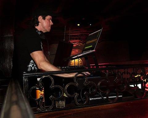 What do you want to hear? Tell him! #80s #90s #DepecheMode #TheCure #DuranDuran #FlockofSeagulls #TearsforFears #Devo #abc #NewOrder #Blur