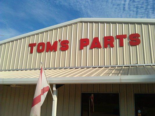 Tom's Parts and Salvage