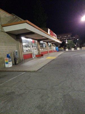 Stupid Yelp! It's not till midnight.. it closes at 10pm! Get your shit straight till then I will just use Google you useless app.!