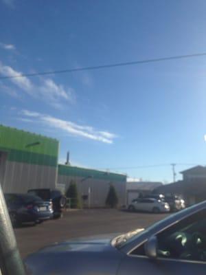 Good gym with nice people and it's open 24 hrs. 7 days a week.