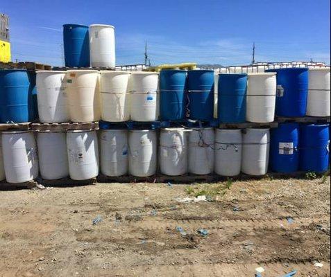 Plastic 55 gallon drums poly food grade barrel EXCELLENT condition - $12