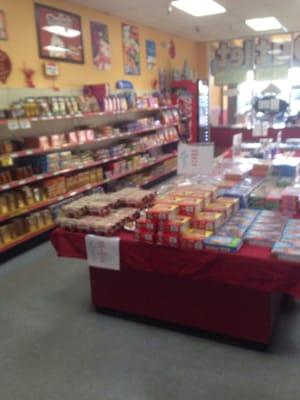 Sara Lee store Great deals Friendly clerks 10% off for police and fire and first responders