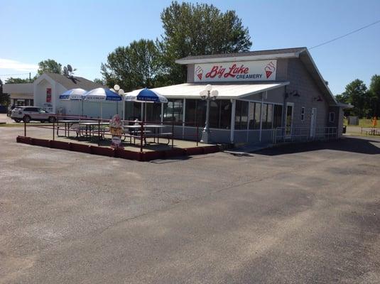 Big Lake Creamery. Houghton Lake's premier ice cream parlor located next to Big Lake Mini Golf