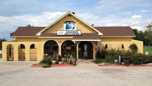 U-Haul Neighborhood Dealer