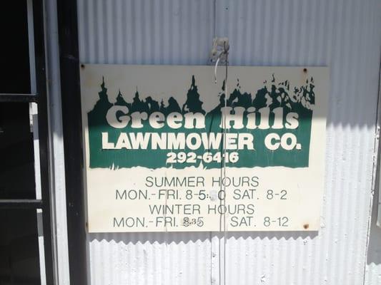 Green Hills Lawnmower
