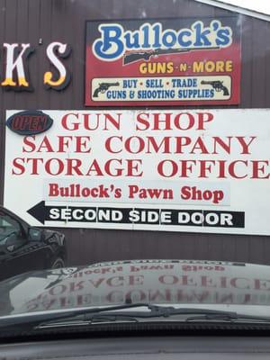This is bullocks gun store. Flint.