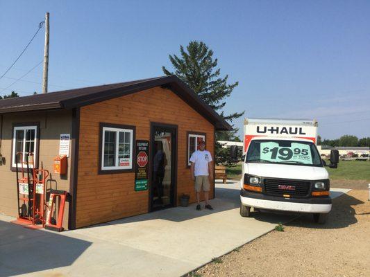 U-Haul Neighborhood Dealer