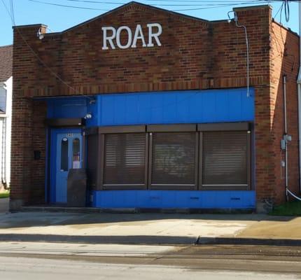 ROAR/Mutt Motel and Makeovers