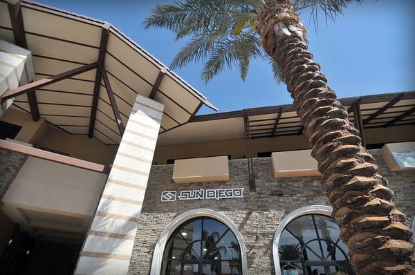 Sun Diego's New Store At Flower Hill Del Mar