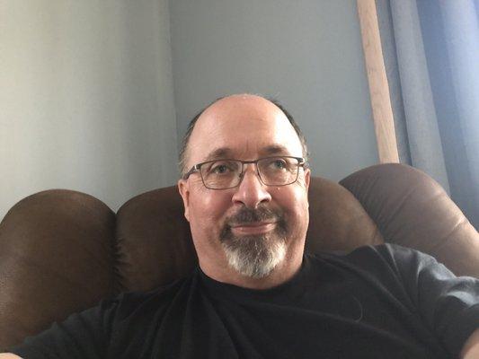 Photo of Dennis L.