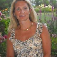 Photo of Karen F.