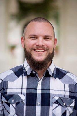 Photo of Aron J.