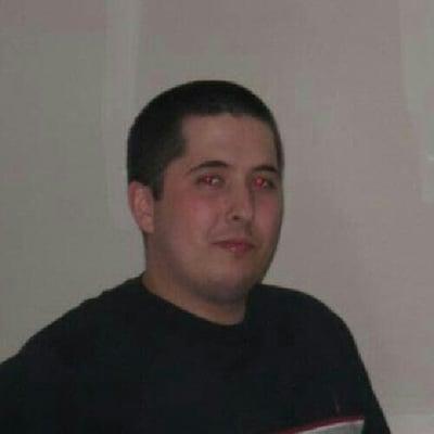Photo of Victor R.