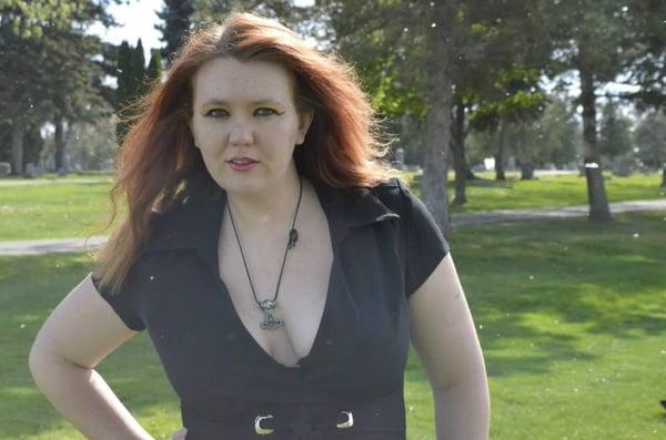 Photo of Jennifer E.