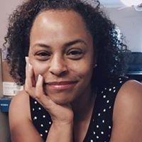 Photo of Linda L.