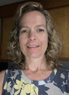 Photo of Traci J.