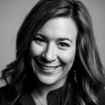 Photo of Amanda J.