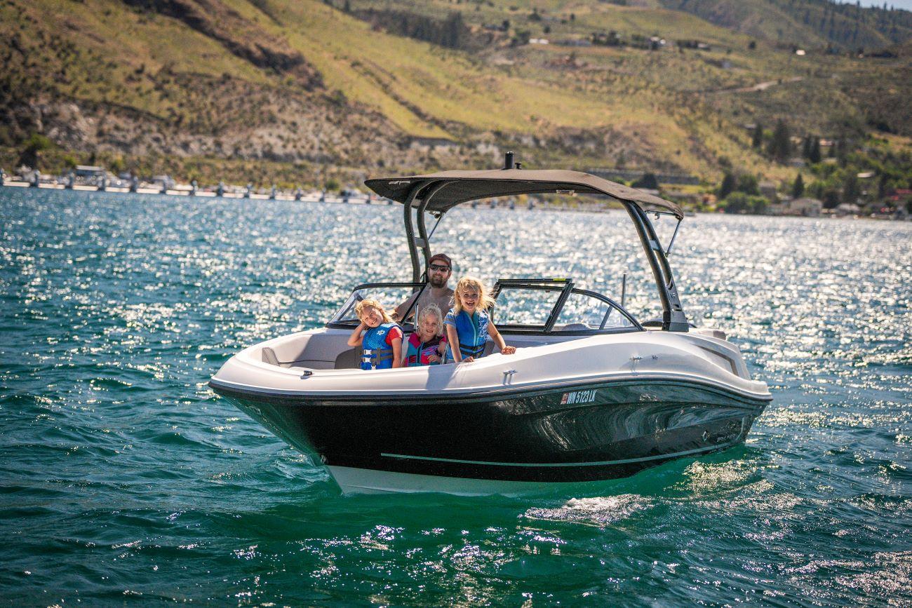 Jet Skis Ahoy Watercraft & Boat Rental