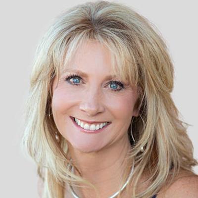 Karen Flores at CrossCountry Mortgage LLC