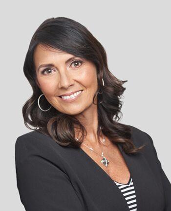 Shelly Logemann at CrossCountry Mortgage, LLC