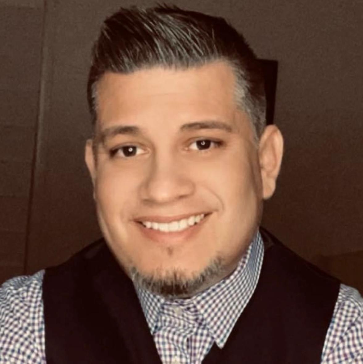 New American Funding - Robert Enriquez