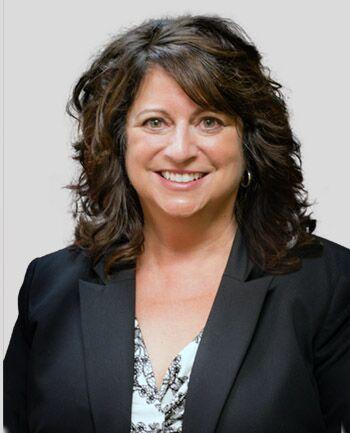 Jolyn Warth at CrossCountry Mortgage, LLC