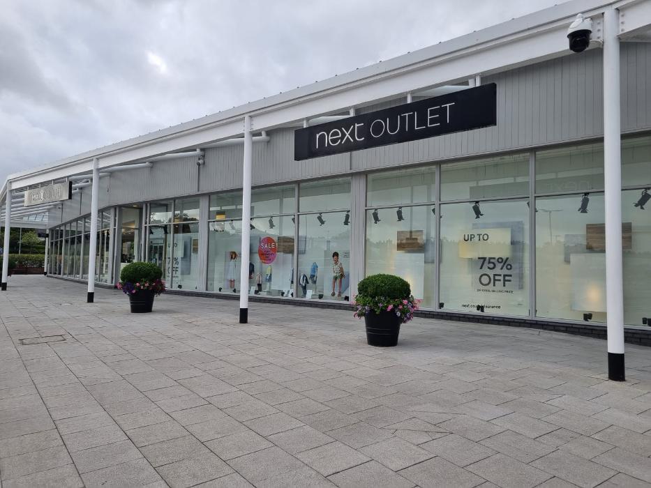Next Outlet