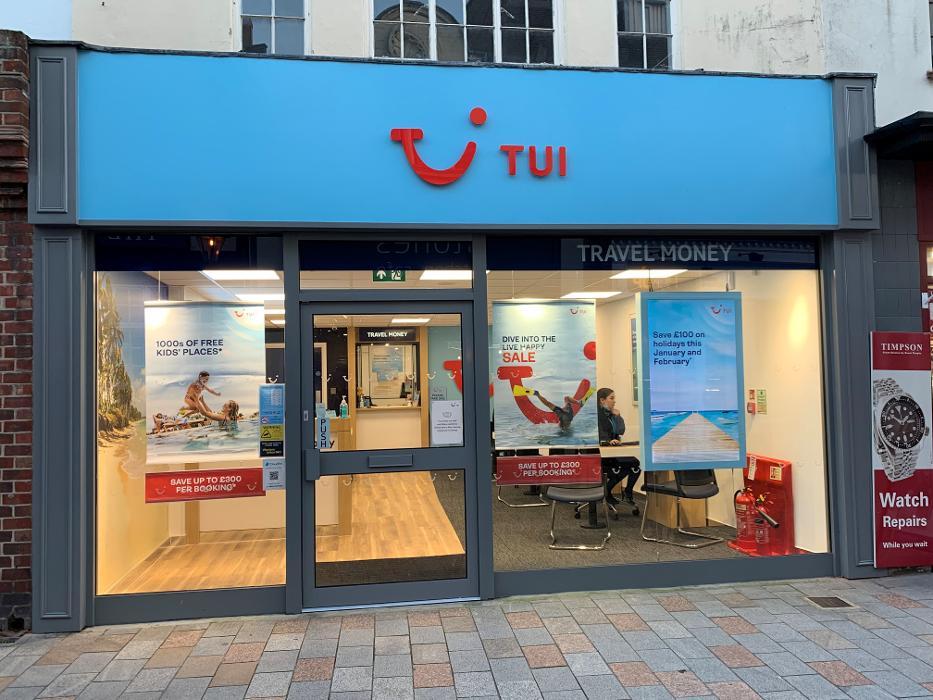 TUI Holiday Store