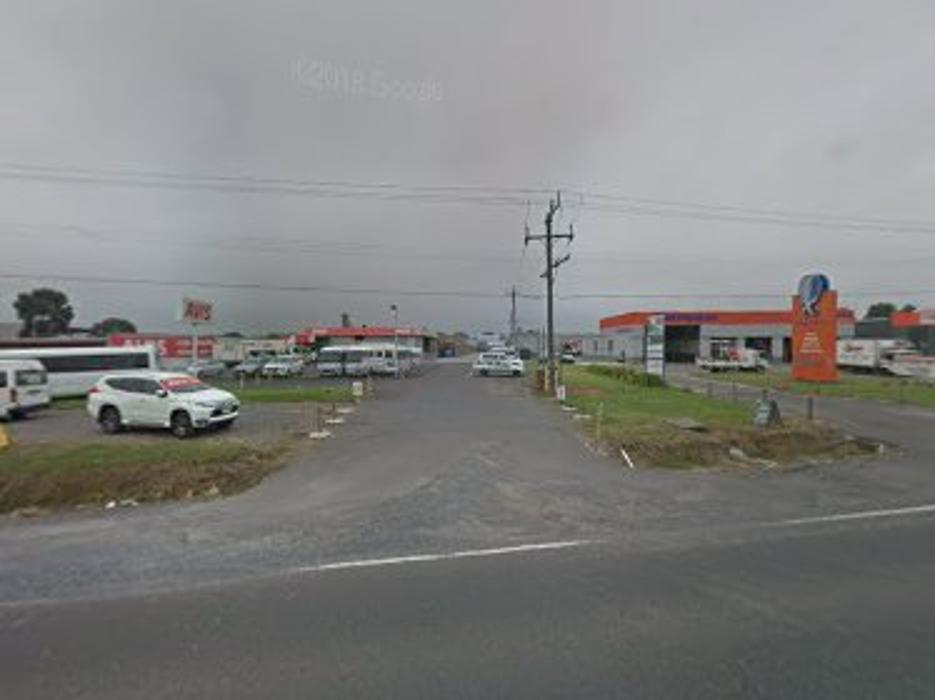 Avis Car & Truck Rental Bayswater North