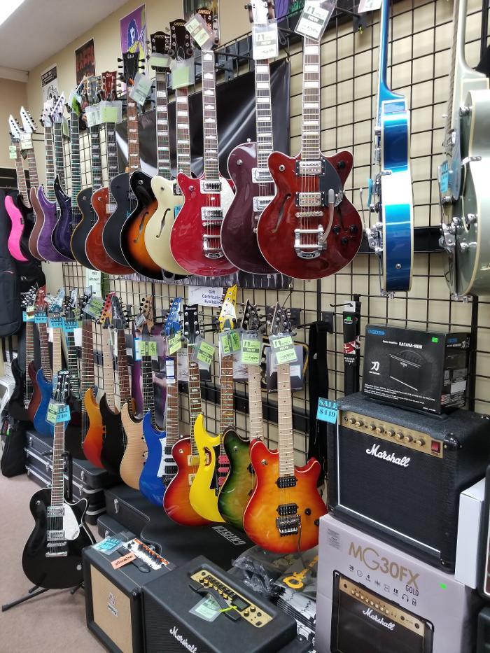 rEvolve Guitars & Music Shop