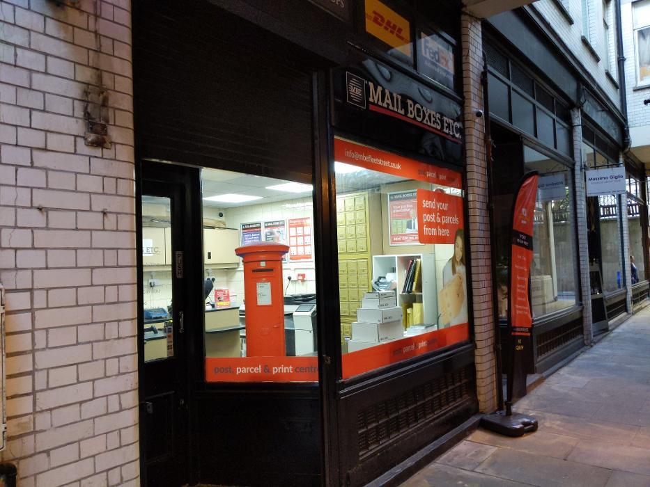 Mail Boxes Etc. St Paul's