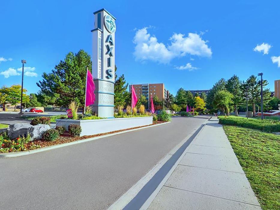 Axis at Nine Mile Station