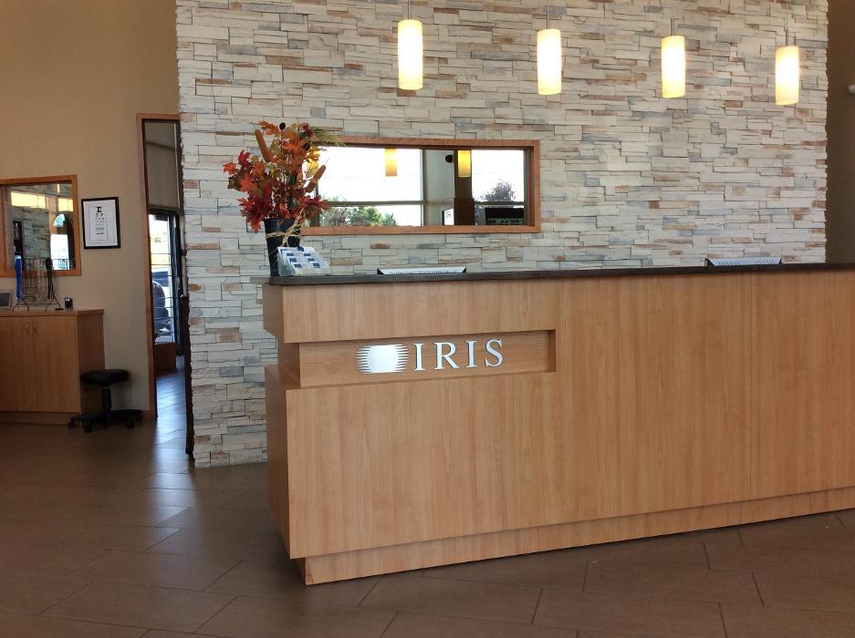 IRIS Optométristes et Opticiens - Brossard