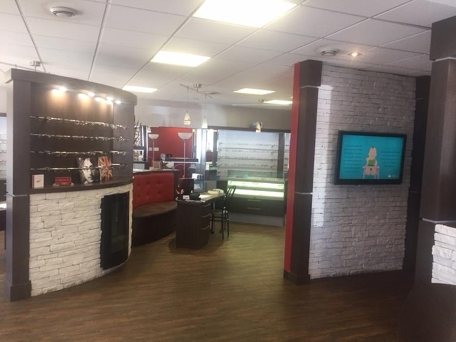 IRIS Optométristes et Opticiens - Cowansville