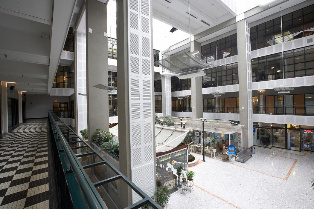 47 Clarence Street (Time Square)