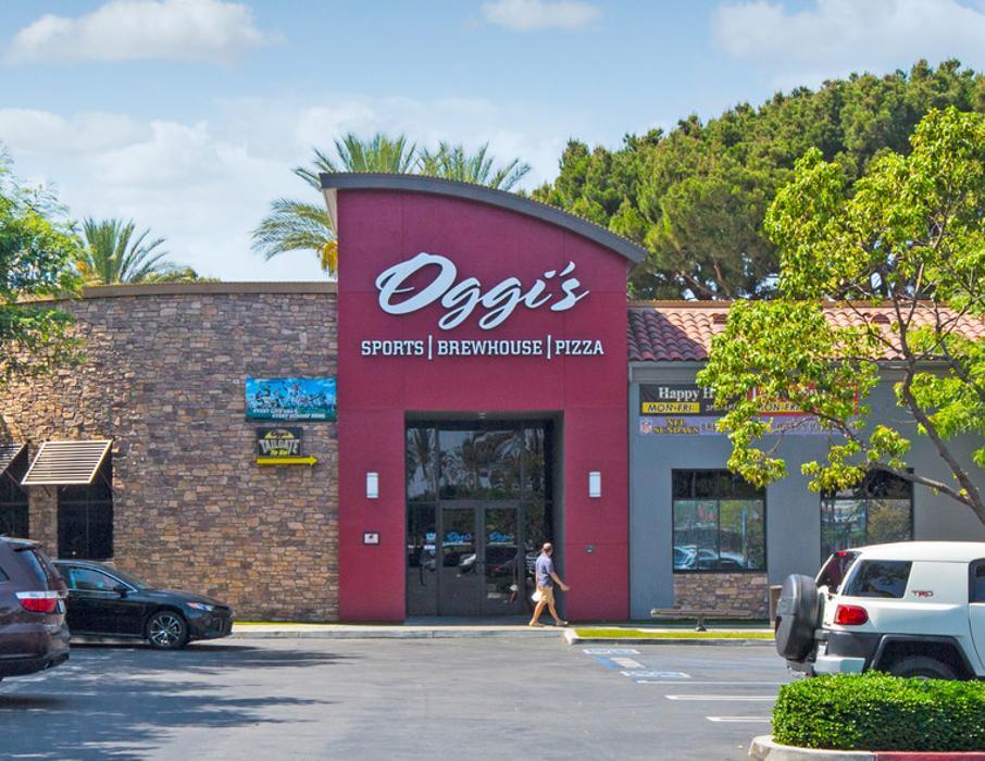 Oggi's Sports | Brewhouse |Pizza