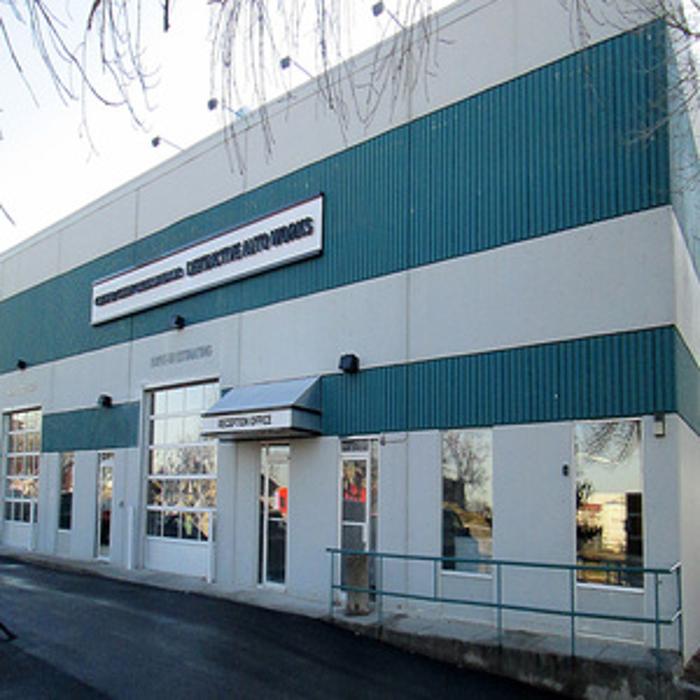 Distinctive Auto Works