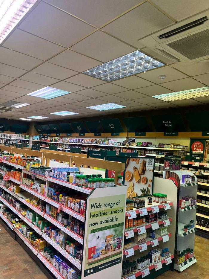 Holland & Barrett - Accrington
