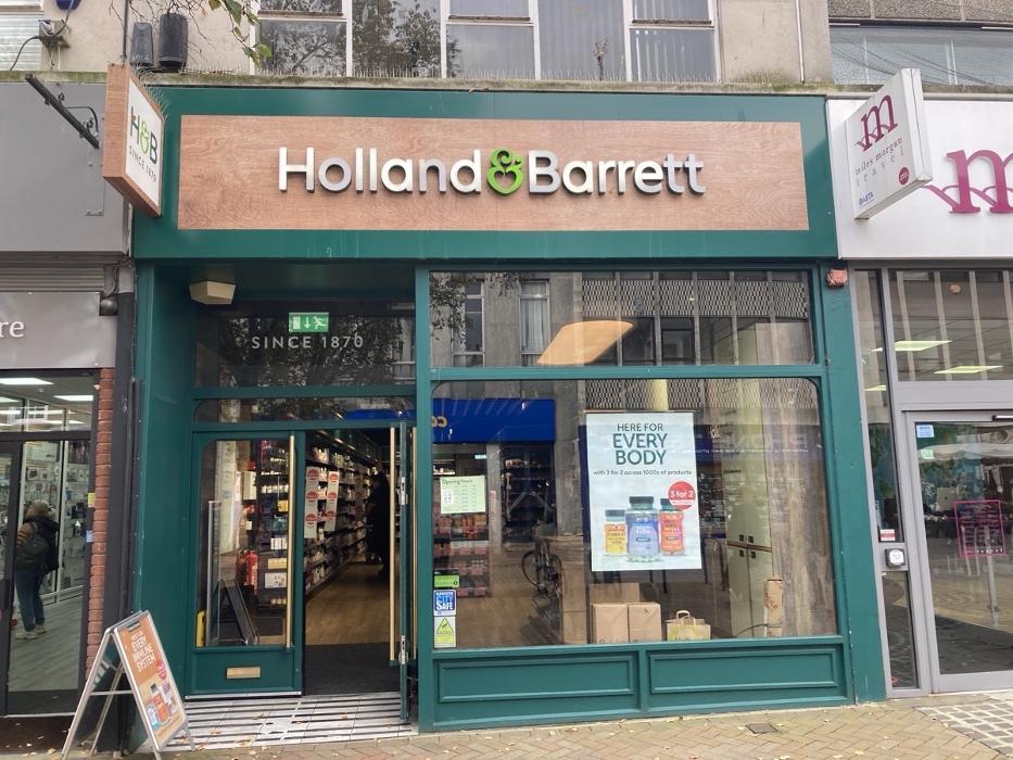 Holland & Barrett - Gloucester