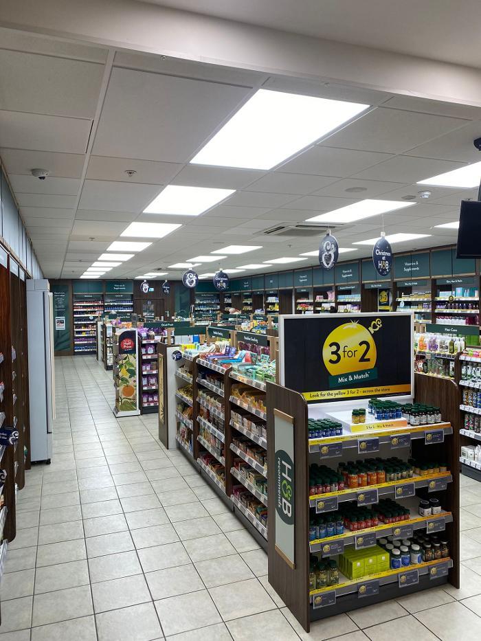 Holland & Barrett - Metro Centre