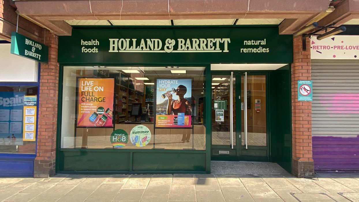 Holland & Barrett - Pontefract