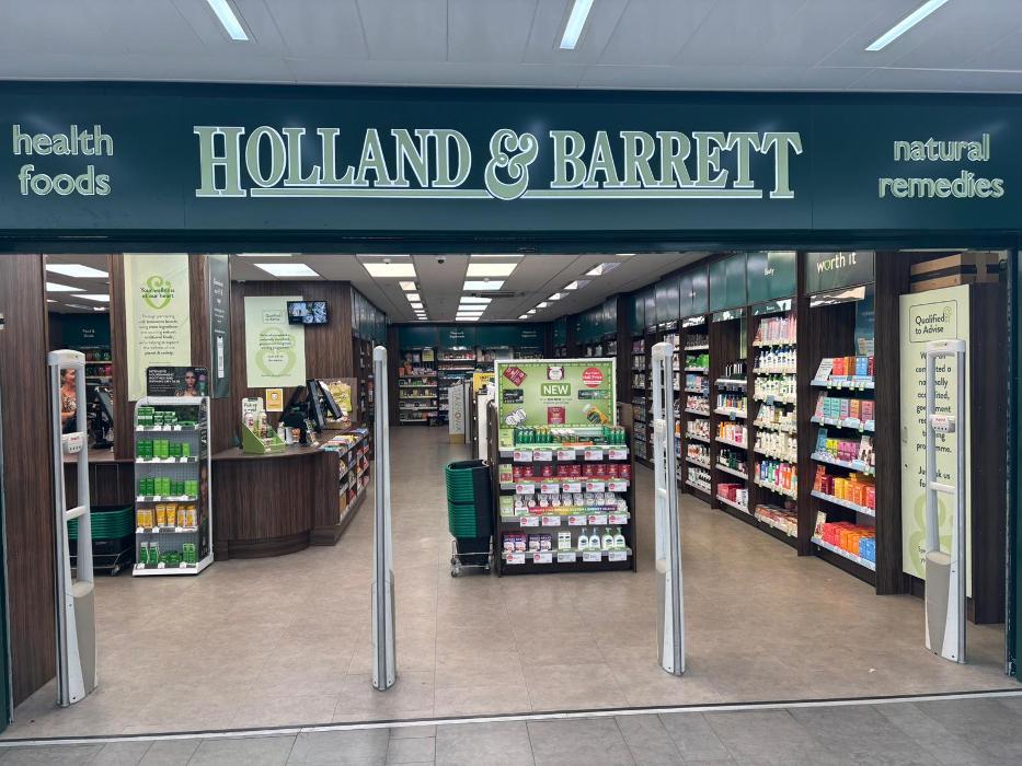 Holland & Barrett - Cheltenham
