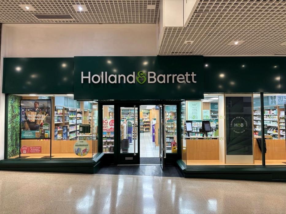 Holland & Barrett - Mansfield