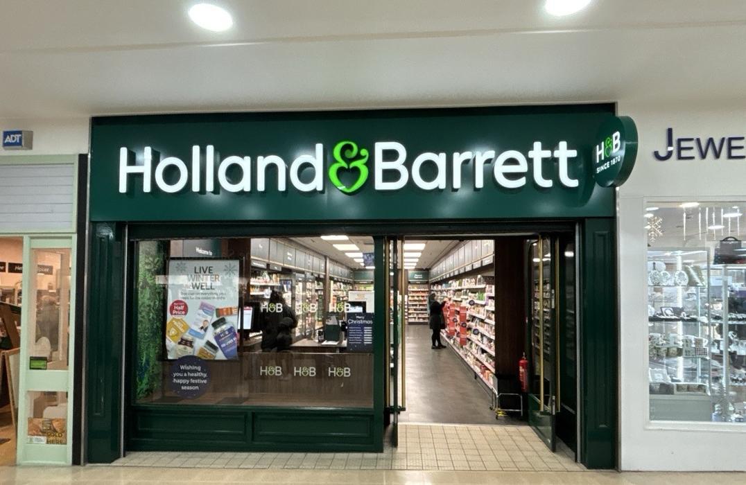 Holland & Barrett - Stourbridge