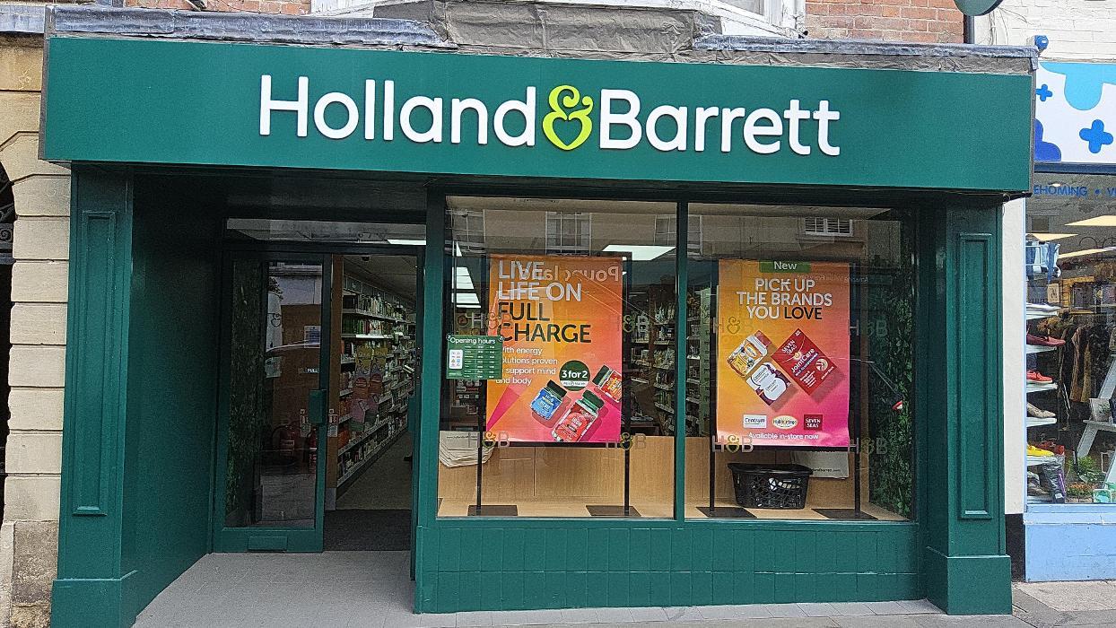 Holland & Barrett - Wells