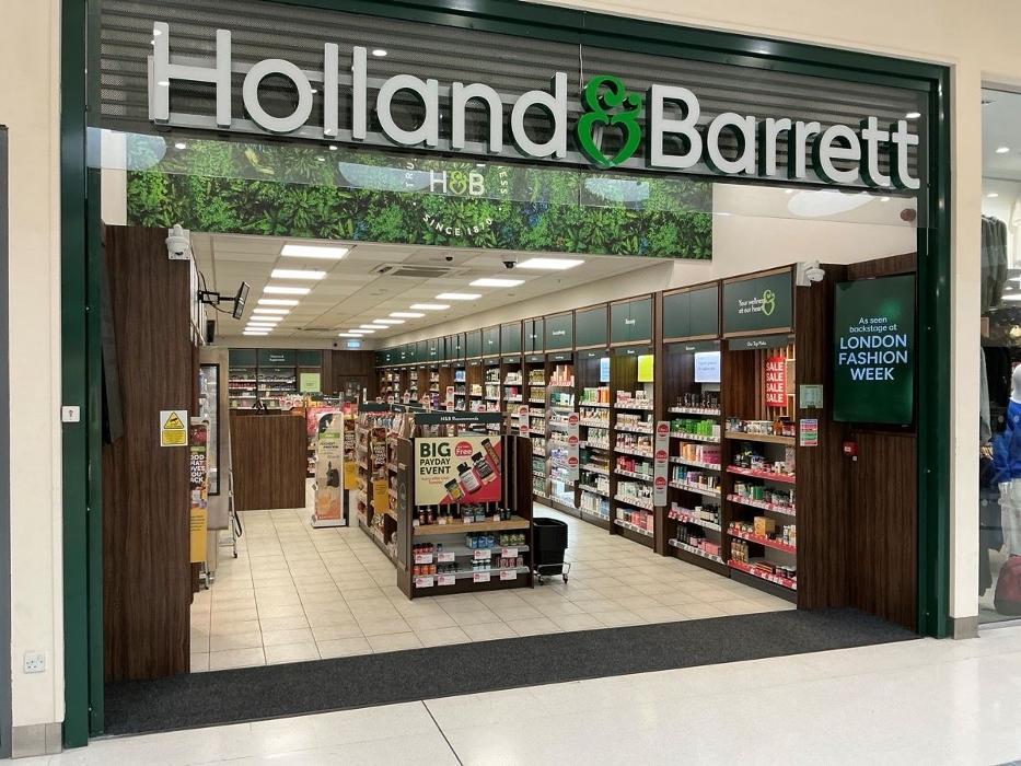 Holland & Barrett - Weston Favell