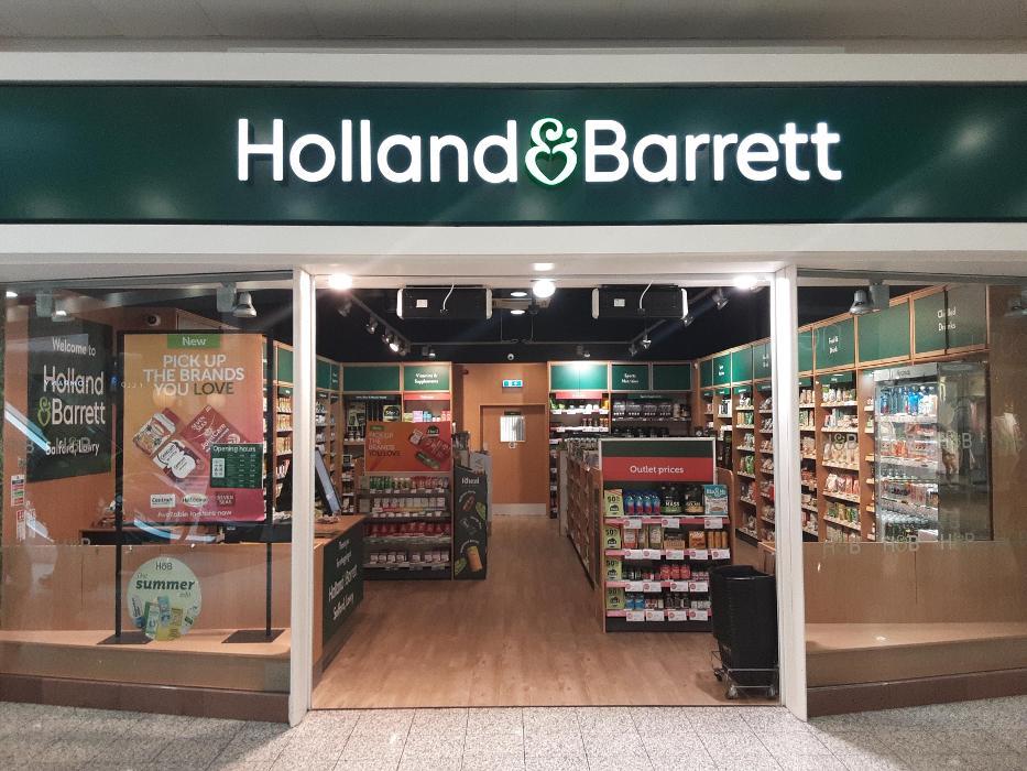 Holland & Barrett - Salford Lowry Outlet
